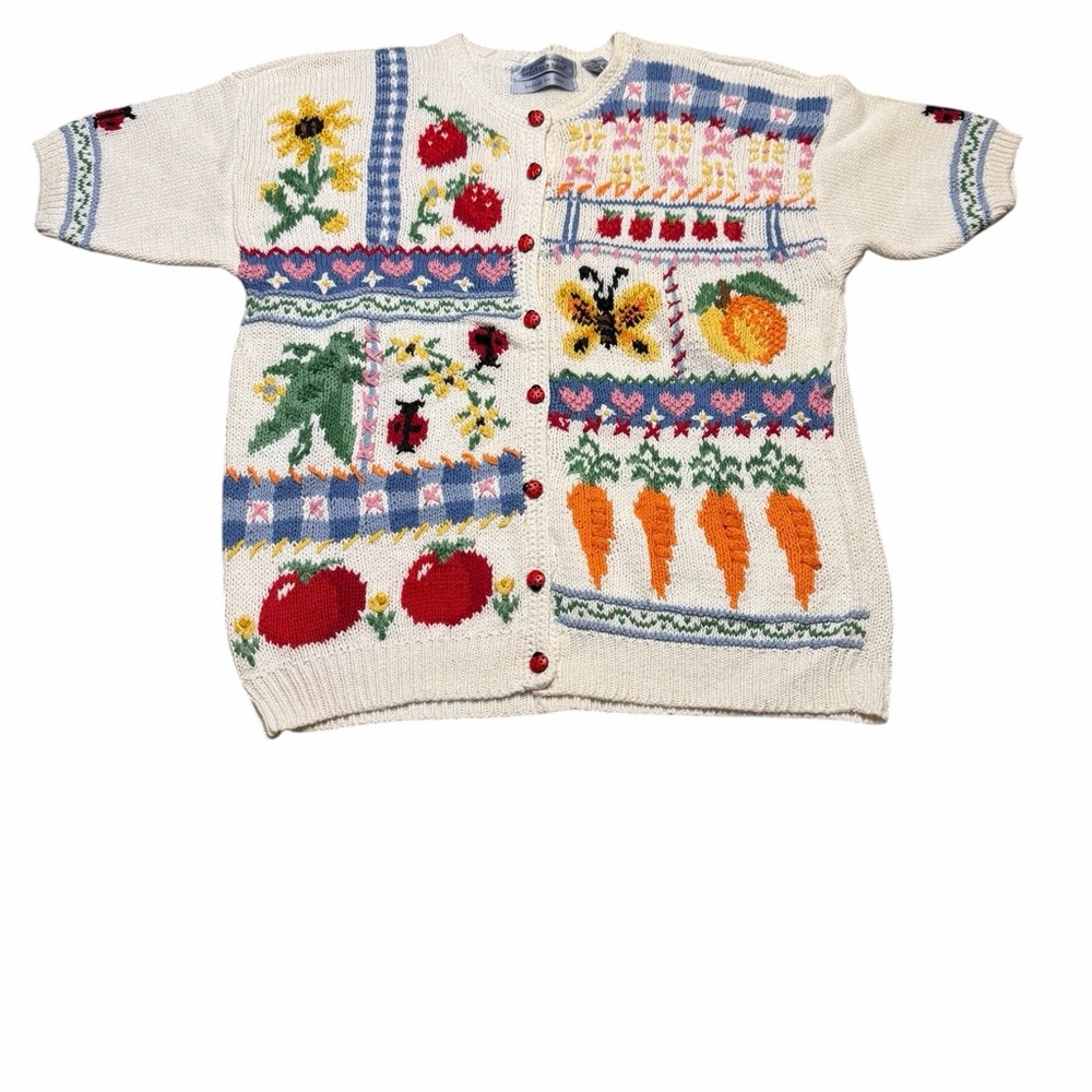 Charming Knit Cardigan with Colorful Patterns
